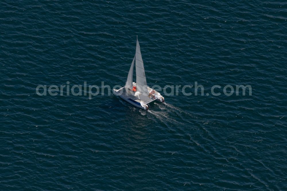 Aerial photograph Starnberg - Sailboat under way on Starnberger See in Starnberg in the state Bavaria, Germany