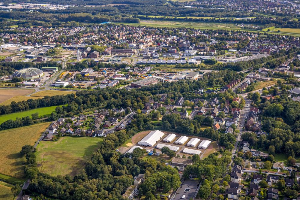 Dorsten from the bird's eye view: Sports grounds and football pitch on Bismarckstrasse in the district Hervest in Dorsten at Ruhrgebiet in the state North Rhine-Westphalia, Germany