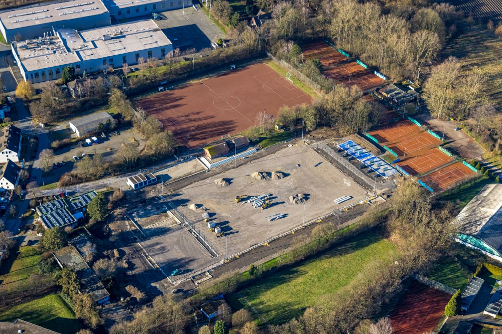 Aerial photograph Bottrop - Sports grounds and football pitch of SV 1911 Bottrop e.V. In den Weywiesen in Bottrop in the state North Rhine-Westphalia, Germany