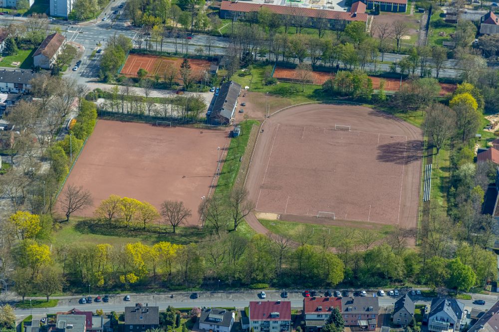Aerial photograph Gelsenkirchen - Sports grounds and football pitch of Firtinaspor Gelsenkirchen in the district Bulmke-Huellen in Gelsenkirchen at Ruhrgebiet in the state North Rhine-Westphalia, Germany