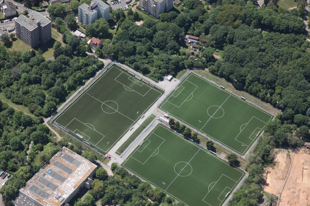 Mainz from above - Sports grounds and football pitch of 1. FSV Mainz 05 in Mainz in the state Rhineland-Palatinate, Germany, Training grounds in the area of the Bruchweg Stadium
