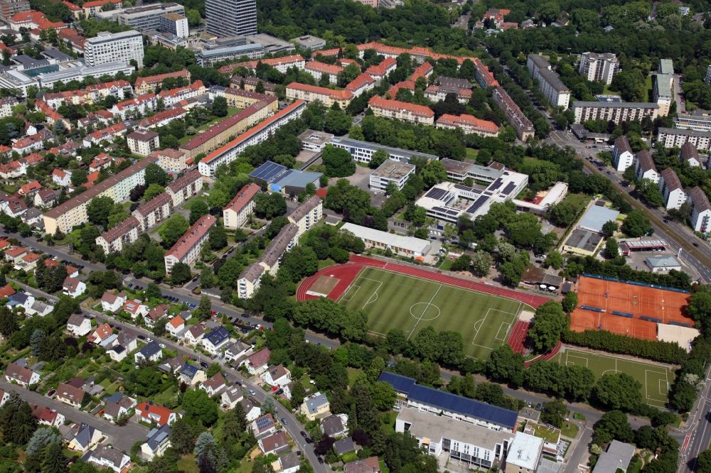 Aerial image Mainz - Sports grounds and football pitch of Mainzer Turnvereins 1817 in Mainz in the state Rhineland-Palatinate, Germany