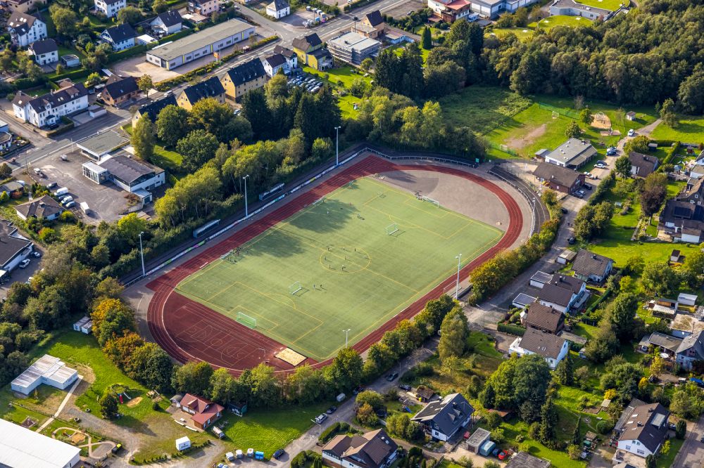 Kreuztal from the bird's eye view: Sports grounds and football pitch Sportfreunde Eichen-Krombach e.V. in Stendenbach in Kreuztal in the state North Rhine-Westphalia