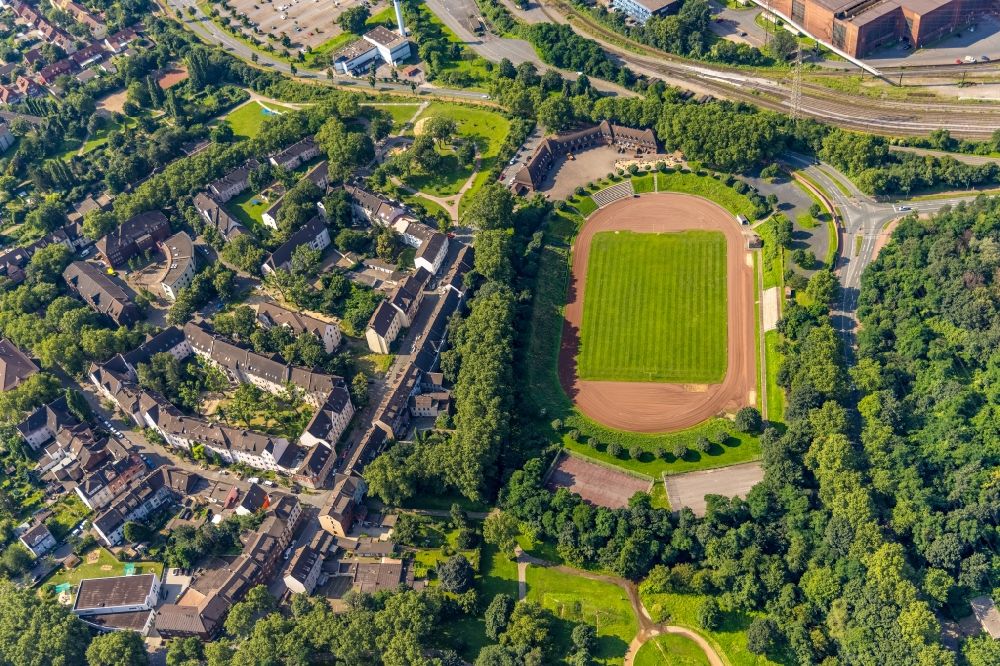 Duisburg from above - Sports grounds and football pitch Stadion Hamborn im Volkspark Schwelgern on Wiesenstrasse in the district Marxloh in Duisburg at Ruhrgebiet in the state North Rhine-Westphalia, Germany