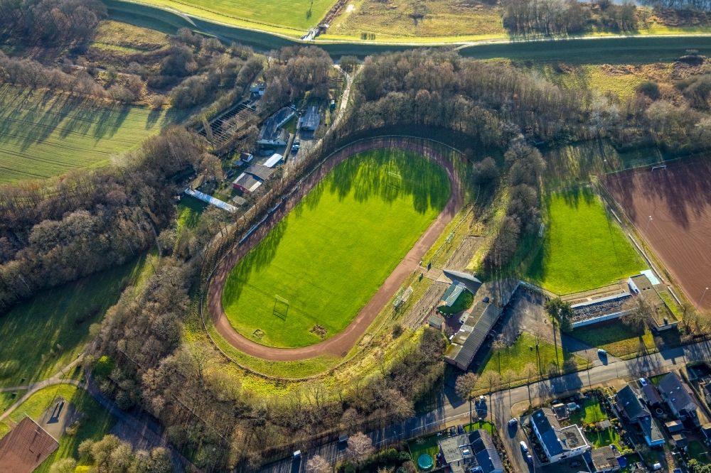 Dorsten from above - Sports grounds and football pitch of SuS Hervest-Dorsten 1919 e.V. on Ellerbruchstrasse in Dorsten in the state North Rhine-Westphalia, Germany