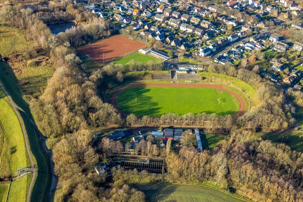 Aerial image Dorsten - Sports grounds and football pitch of SuS Hervest-Dorsten 1919 e.V. on Ellerbruchstrasse in Dorsten in the state North Rhine-Westphalia, Germany