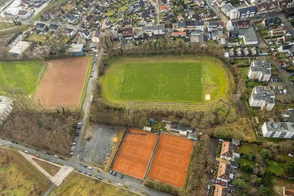 Aerial photograph Herringen - Sports grounds and football pitch and Tennisplatz in Herringen at Ruhrgebiet in the state North Rhine-Westphalia, Germany