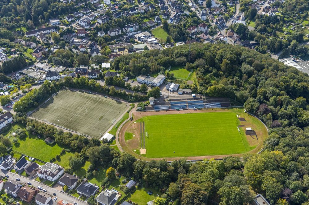 Aerial photograph Ennepetal - Sports grounds and football pitch of TuS Ennepetal 1911 e.V. in Ennepetal in the state of North Rhine-Westphalia