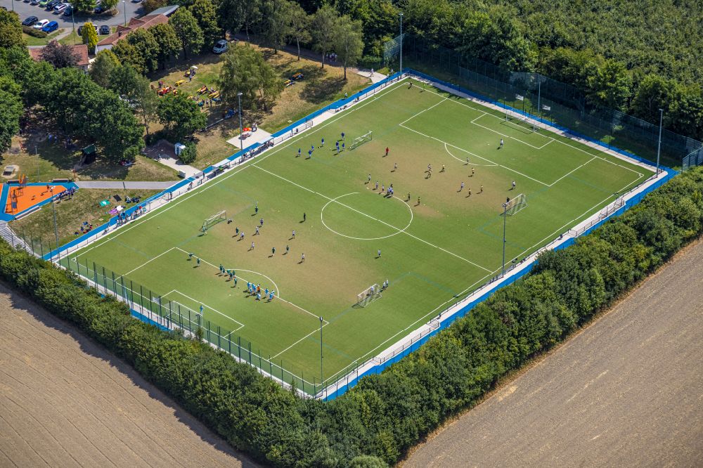 Velbert from above - Sports grounds and football pitch on street Hohenbruchstrasse in Velbert in the state North Rhine-Westphalia, Germany
