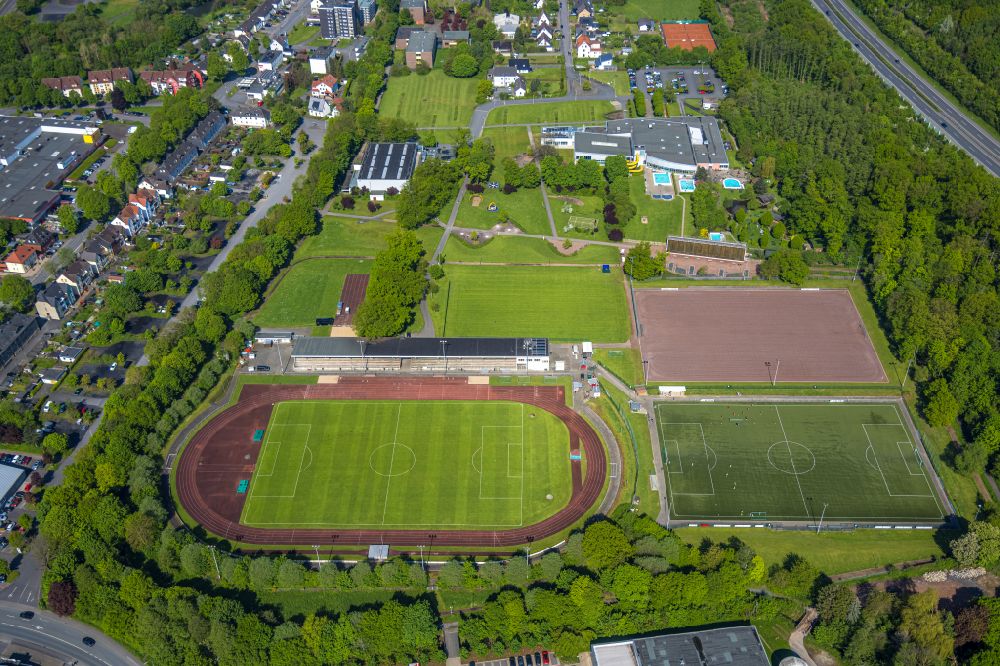 Hüsten from above - Ensemble of the sports grounds Sportzentrum Grosse Wiese with the stadium Grosse Wiese in Huesten in the state North Rhine-Westphalia, Germany
