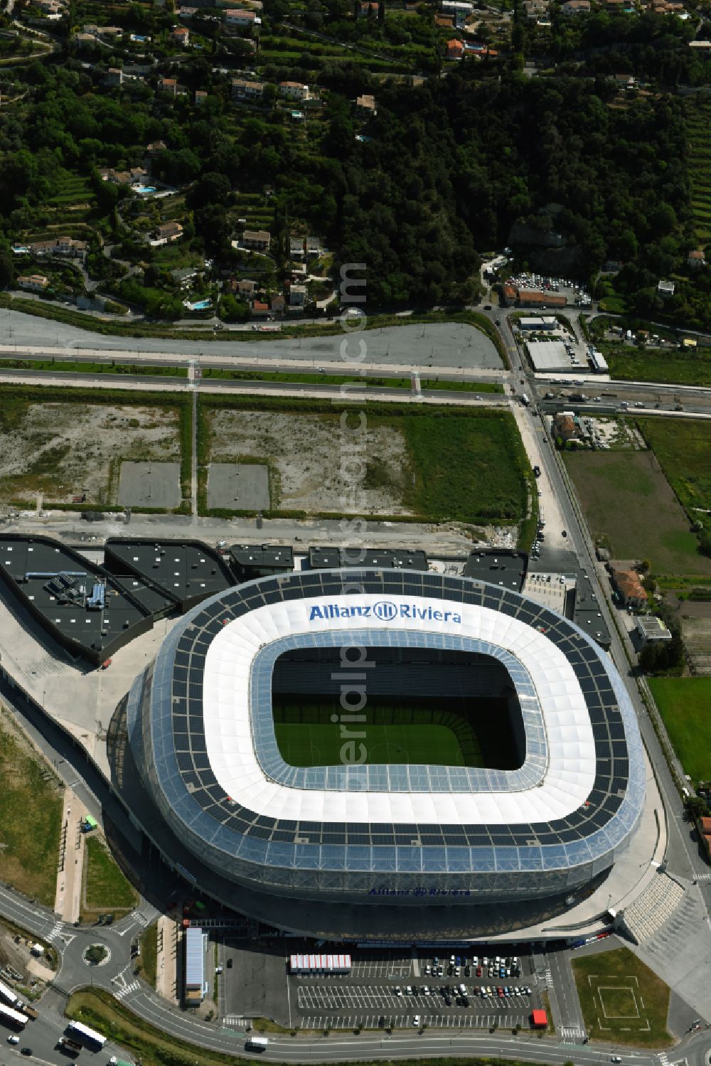 Nizza from the bird's eye view: Sports facility grounds of the Arena stadium Allianz Riviera Bd. des Jardiniers in Nice in Provence-Alpes-Cote d'Azur, France