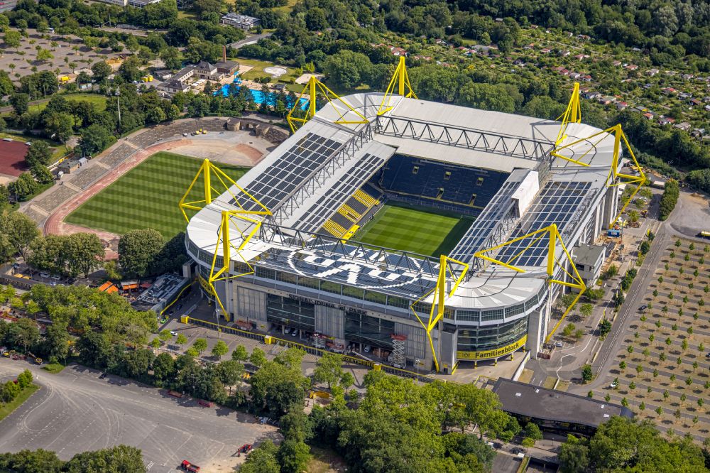 Aerial photograph Dortmund - sports facility grounds of the Arena stadium in Dortmund in the state North Rhine-Westphalia