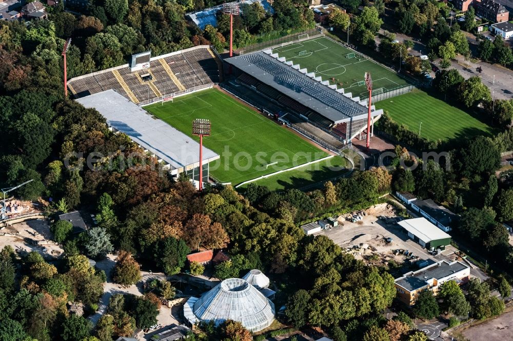 Aerial image Krefeld - Sports facility grounds of the Arena stadium Grotenburg-Stadion on the Tiergartenstrasse in Krefeld in the state North Rhine-Westphalia