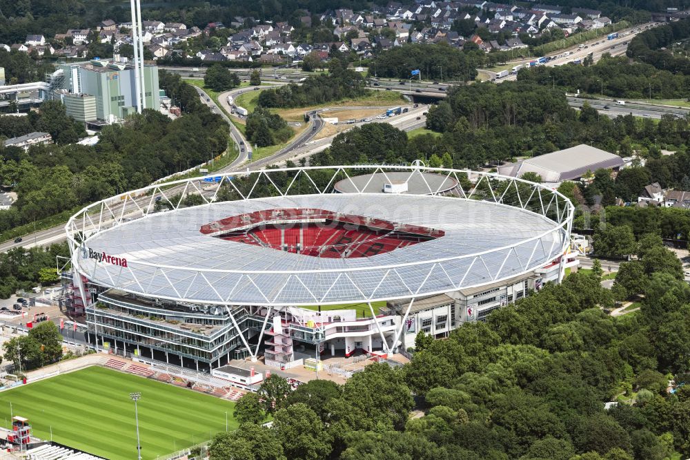 Aerial photograph Leverkusen - Sports facility grounds of the Arena stadium BayArena on Bismarckstrasse in Leverkusen in the state North Rhine-Westphalia