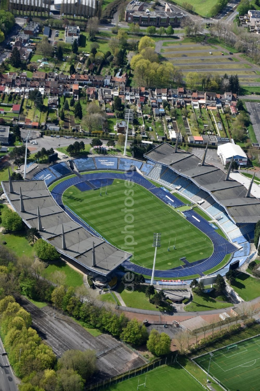Aerial photograph Lille - Sports facility grounds of the Arena stadium Stadium Nord Lille Metropole on Avenue de la Chatellenie in Lille in Nord-Pas-de-Calais Picardy, France