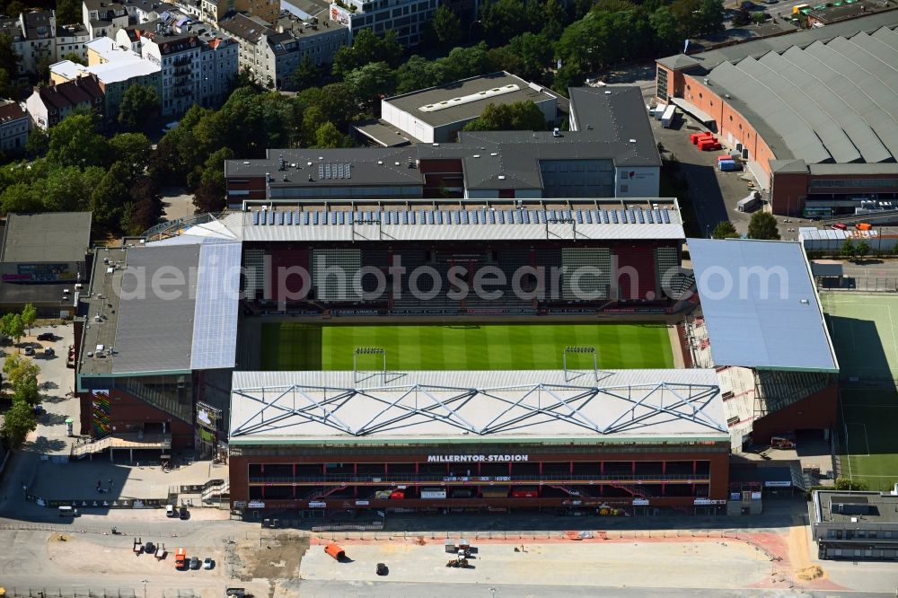 Aerial image Hamburg - Sports facility grounds of the Arena stadium Millerntor-Stadion at the Harald-Stender-Platz in the district Sankt Pauli in Hamburg, Germany