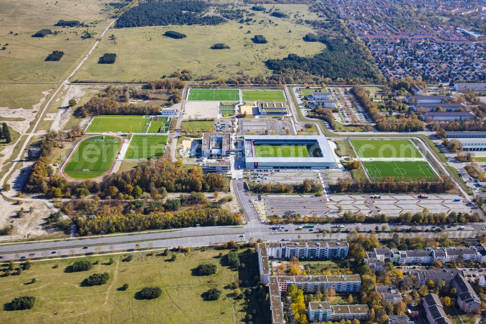 Aerial photograph München - Sports facility grounds of the Arena stadium of Nachwuchsleistungszentrum (NLZ) fuer den FC Bayern Muenchen in the district Milbertshofen-Am Hart in Munich in the state Bavaria, Germany
