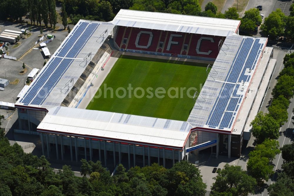 Offenbach am Main from above - Sports facility grounds of the Arena stadium Sparda-Bank-Hessen-Stadion on Bieberer Berg in Offenbach am Main in the state Hesse