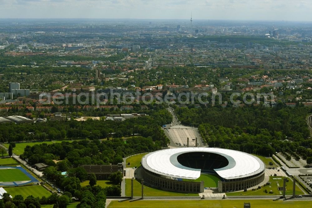 Berlin from the bird's eye view: Sports facility grounds of the Arena stadium Olympiastadion of Hertha BSC in Berlin in Germany