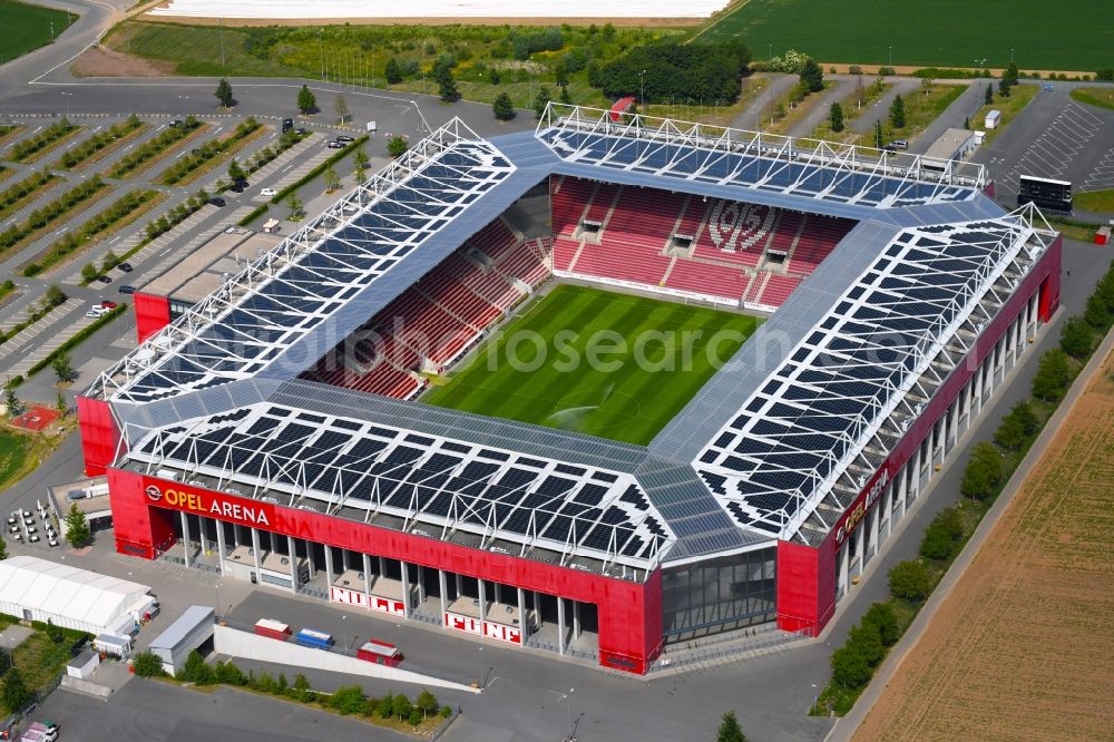 Aerial photograph Mainz - Sports facility grounds of the arena of the stadium OPEL ARENA (former name Coface Arena) on Eugen-Salomon-Strasse in Mainz in the state Rhineland-Palatinate, Germany