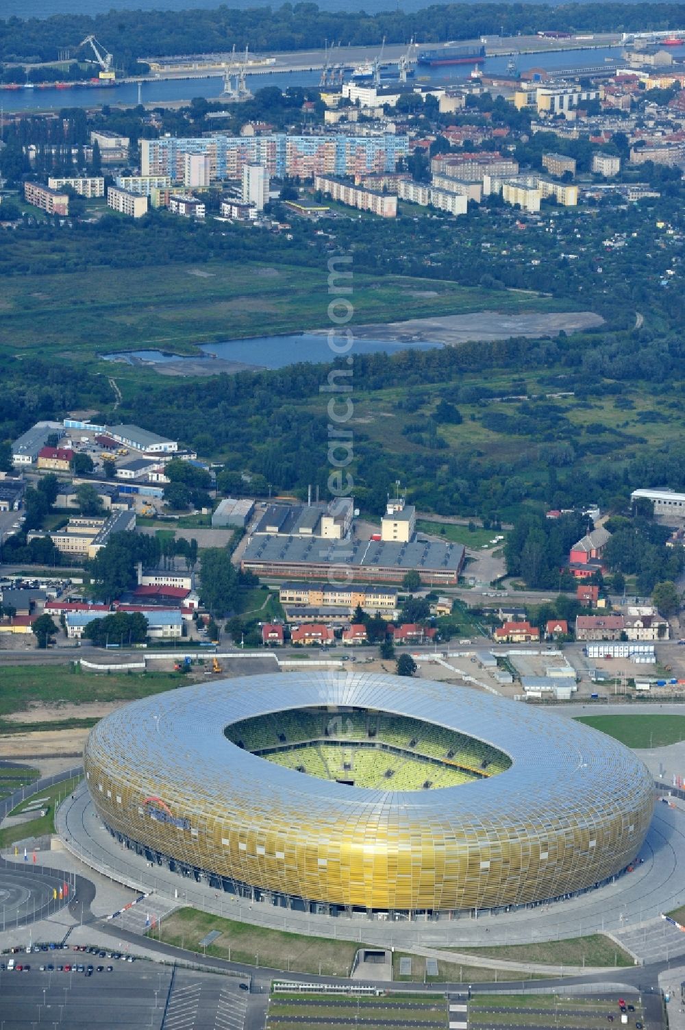 Aerial photograph Gdansk - Danzig - Sports facility grounds of the Arena stadium PGE Arena - Parking Stadionu Energa in the district Letnica in Gdansk - Danzig in Pomorskie, Poland