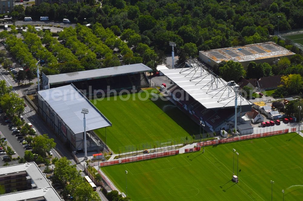 Mainz from the bird's eye view: Sports facility grounds of the arena of the stadium Stadion am Bruchweg in Mainz in the state Rhineland-Palatinate, Germany