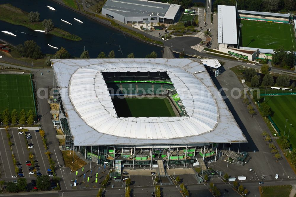 Aerial photograph Wolfsburg - Grounds of the Arena stadium Volkswagen Arena In den Allerwiesen in the district Sonderbezirk in Wolfsburg in the state Lower Saxony, Germany