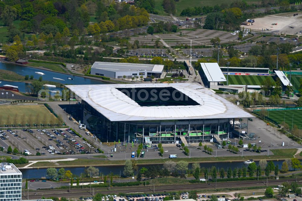 Wolfsburg from the bird's eye view: Grounds of the Arena stadium Volkswagen Arena In den Allerwiesen in the district Sonderbezirk in Wolfsburg in the state Lower Saxony, Germany
