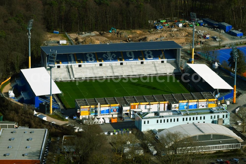 Aerial photograph Darmstadt - New construction of the grandstand at the football stadium of the Merck Stadium at Boellenfalltor of SV Darmstadt 1898 e.V. in Darmstadt in the state Hesse, Germany