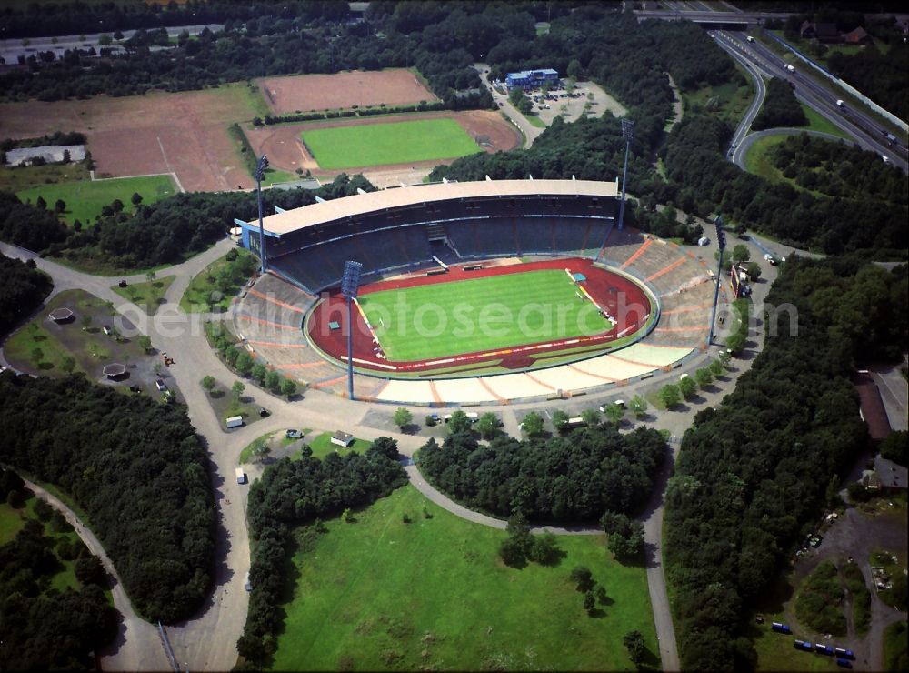 Aerial photograph Gelsenkirchen - Sports facility grounds of stadium Glueckauf in Gelsenkirchen in the state North Rhine-Westphalia, Germany