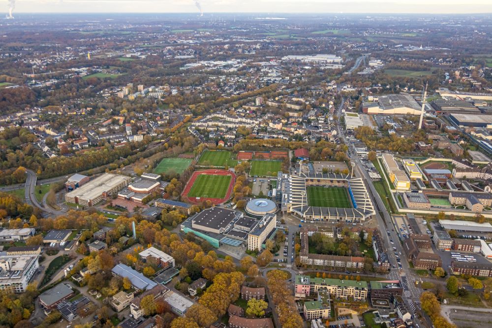 Aerial photograph Bochum - sports facility grounds of the stadium Vonovia Ruhrstadion formerly rewirpowerSTADION and Ruhrstadion on Castroper Strasse in Bochum in the Ruhr area in the state of North Rhine-Westphalia
