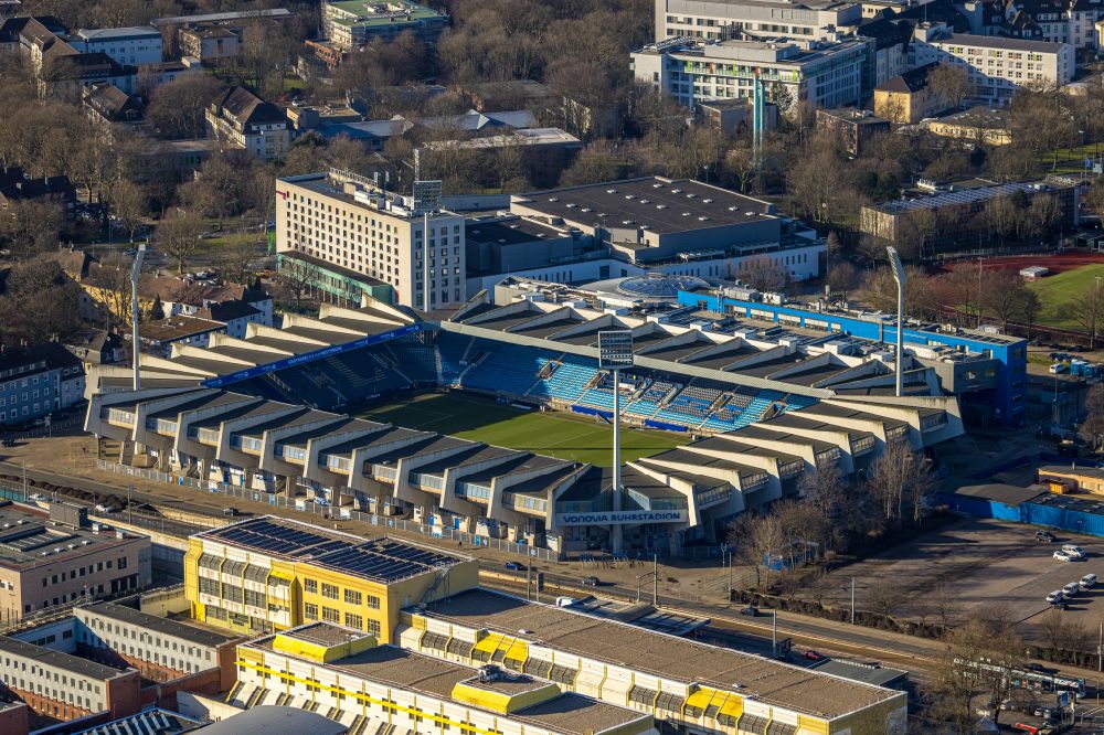 Aerial photograph Bochum - sports facility grounds of the stadium Vonovia Ruhrstadion formerly rewirpowerSTADION and Ruhrstadion on Castroper Strasse in Bochum in the Ruhr area in the state of North Rhine-Westphalia