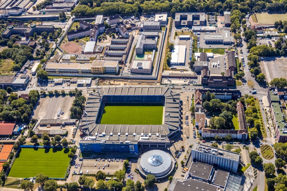 Bochum from the bird's eye view: Sports facility grounds of the Arena stadium Vonovia Ruhrstadion formrtly rewirpowerSTADION also Ruhrstadion on Castroper Strasse in Bochum in the state North Rhine-Westphalia