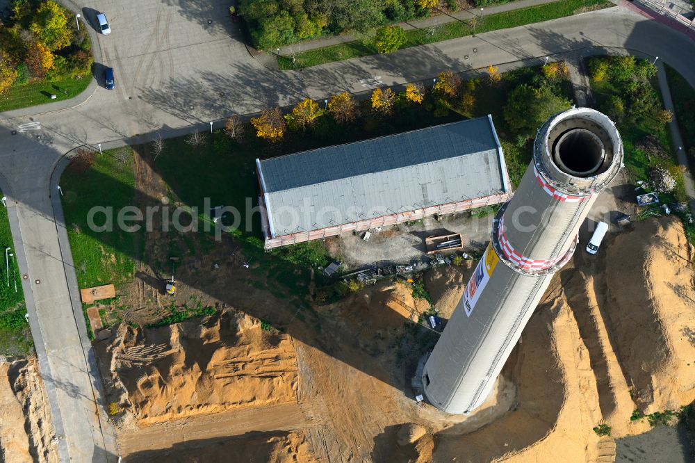 Aerial photograph Leipzig - Blasting preparation work on the tower structure of the former combined heat and power plant chimney on street Arno-Nitzsche-Strasse in the district Connewitz in Leipzig in the state Saxony, Germany