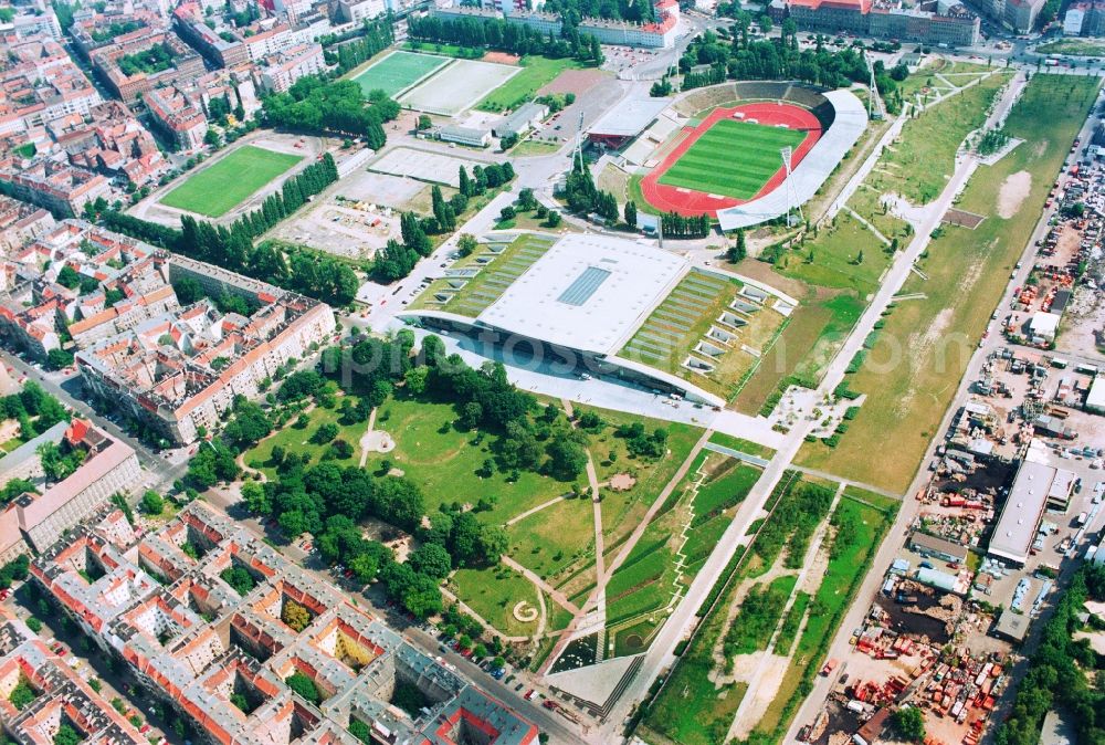 Aerial image Berlin - Stadium at the Friedrich-Ludwig-Jahn-Sportpark in Berlin Prenzlauer Berg