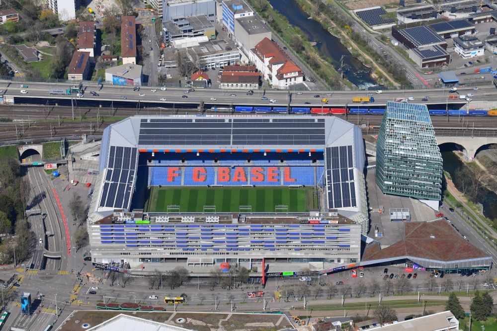Basel from the bird's eye view: The St. Jakob-Park (formerly St. Jakob Stadium, local Joggeli called) is part of the Sports Center St. Jakob. It is the home stadium of the football club Basel (FCB). It was created by the architects Herzog & de Meuron