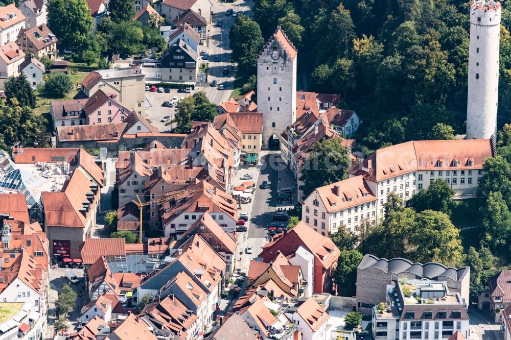 Ravensburg from the bird's eye view: District with Blick auf das Obertor and den Mehlsack in the city in Ravensburg in the state Baden-Wurttemberg, Germany