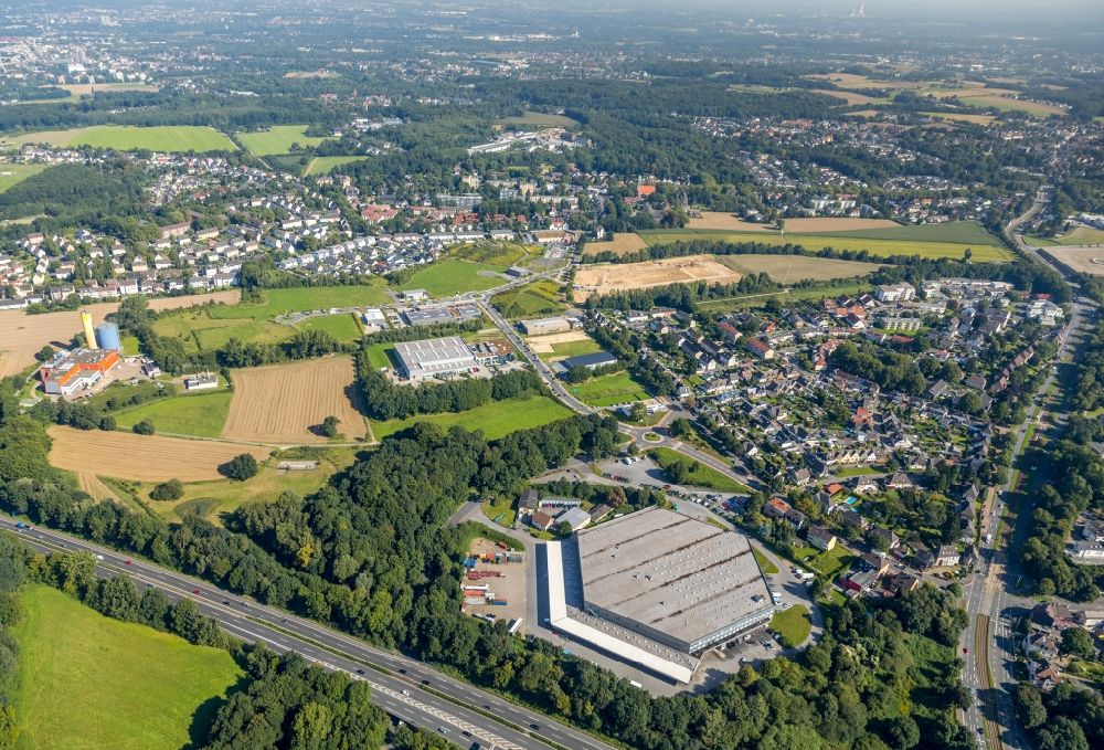 Aerial image Bochum - District along the Dietrich-Benking-Strasse in the city in the district Hiltrop in Bochum in the state North Rhine-Westphalia, Germany