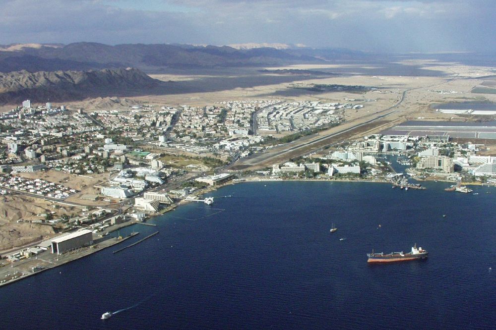 Eilat from the bird's eye view: City area, airport and hotel district in the city in Eilat in South District, Israel, Red Sea and Gulf of Aqaba