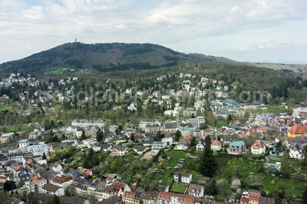 Baden-Baden from the bird's eye view: City view of the city area of in Baden-Baden in the state Baden-Wuerttemberg
