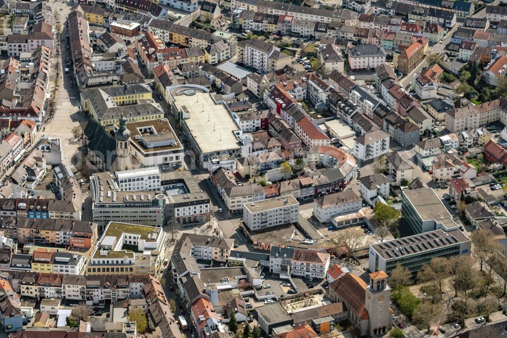 Bruchsal from the bird's eye view: City view on down town in Bruchsal in the state Baden-Wuerttemberg, Germany