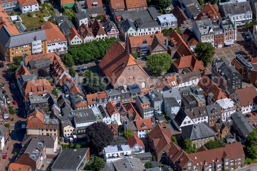 Aerial photograph Eckernförde - City view of the city area of Eckernfoerde at the coastline of the baltic sea in the state Schleswig-Holstein
