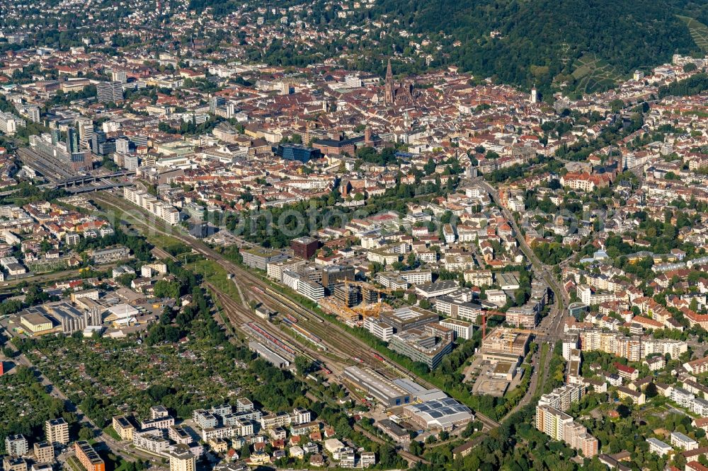 Aerial photograph Freiburg im Breisgau - City view on down town in Freiburg im Breisgau in the state Baden-Wuerttemberg, Germany
