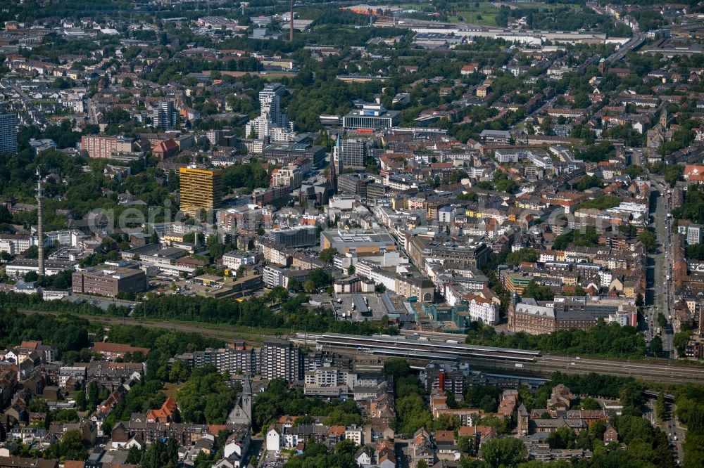Aerial image Gelsenkirchen - City view on down town in the district Altstadt in Gelsenkirchen at Ruhrgebiet in the state North Rhine-Westphalia, Germany