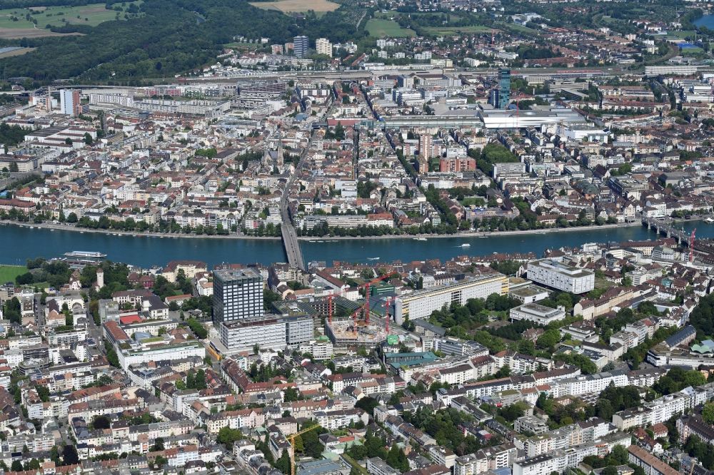 Aerial photograph Basel - City view on down town Grossbasel in the area of University, hospitals, Johanniter Bridge crossing river Rhine in Basle, Switzerland