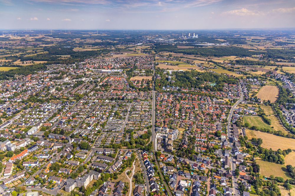 Hamm from the bird's eye view: City view on down town in the district Norddinker in Hamm at Ruhrgebiet in the state North Rhine-Westphalia, Germany