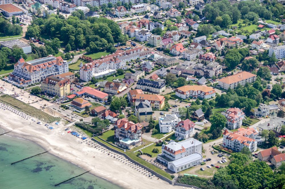 Aerial photograph Kühlungsborn - City view of the city area of in Kuehlungsborn in the state Mecklenburg - Western Pomerania, Germany
