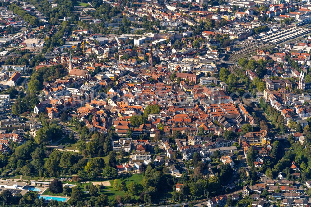 Offenburg from the bird's eye view: City view of the city area of in Offenburg in the state Baden-Wuerttemberg