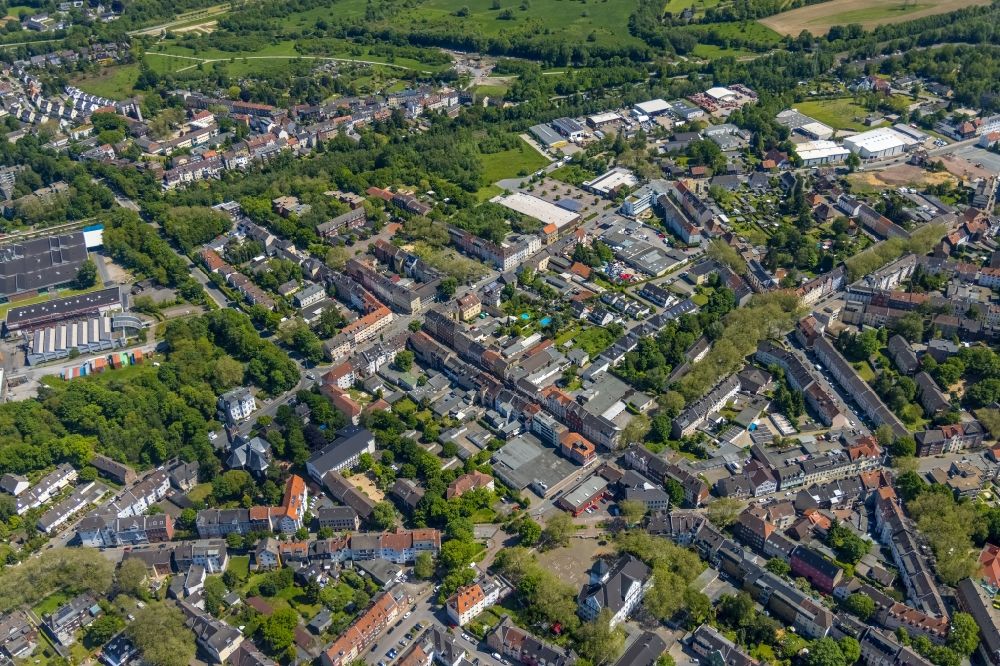 Gelsenkirchen from the bird's eye view: City view on down town in the district Rotthausen in Gelsenkirchen at Ruhrgebiet in the state North Rhine-Westphalia, Germany