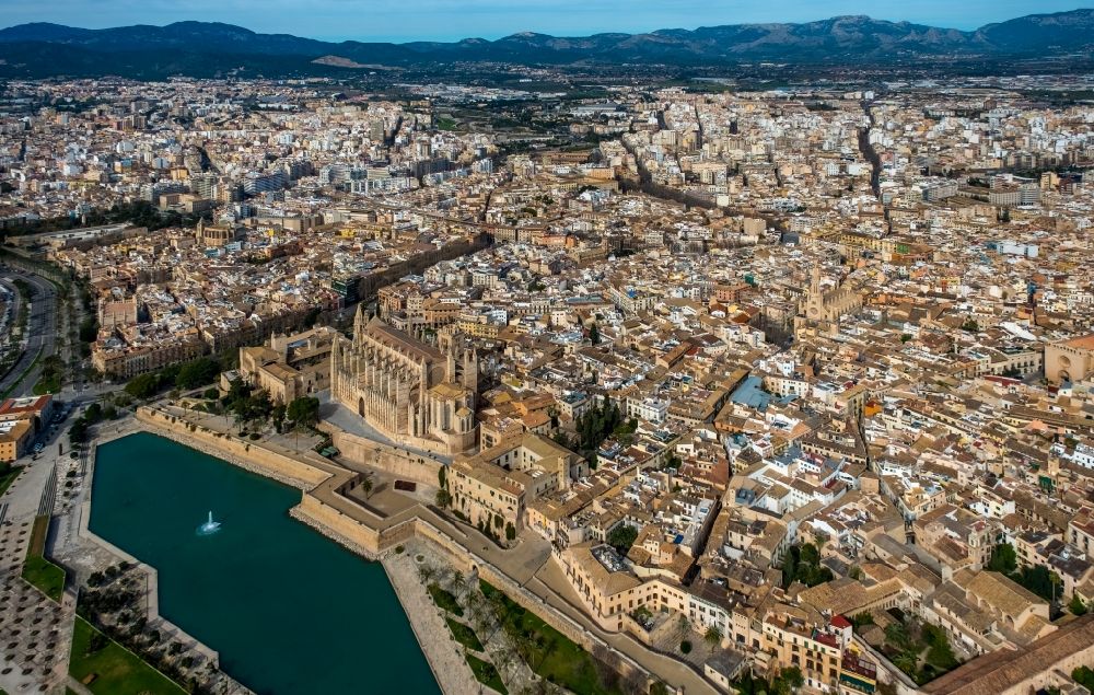 Palma from the bird's eye view: City view of the inner city area in Palma with cathedral and Parc de la Mar in Balearic island Mallorca, Spain